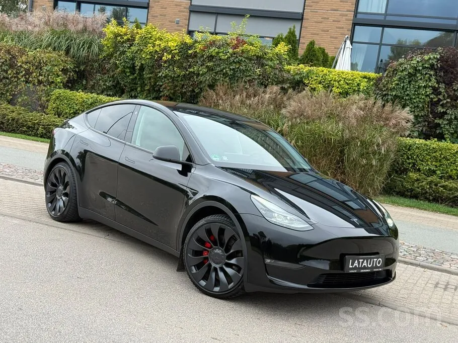 Tesla Model Y