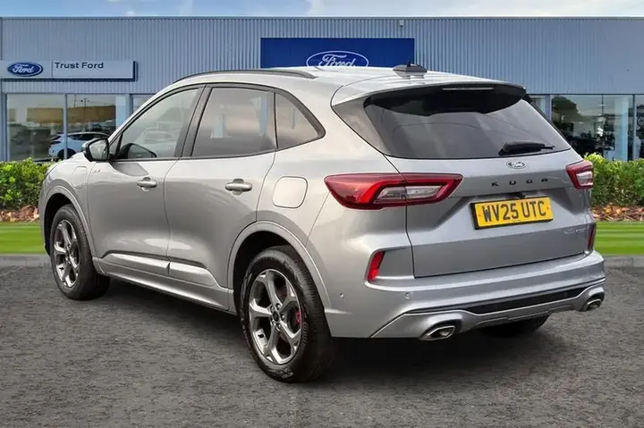 Ford Kuga 2025 photo 2