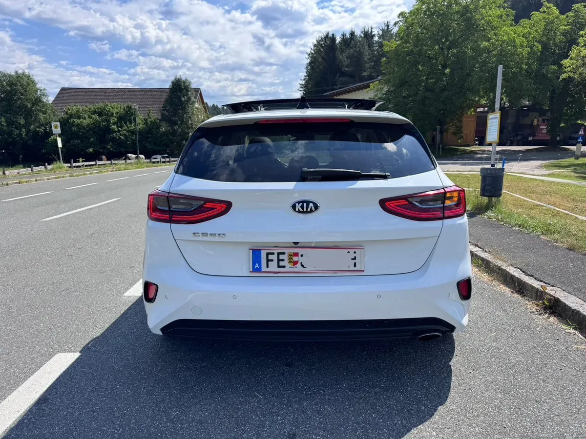 Kia Ceed 2019 photo 3