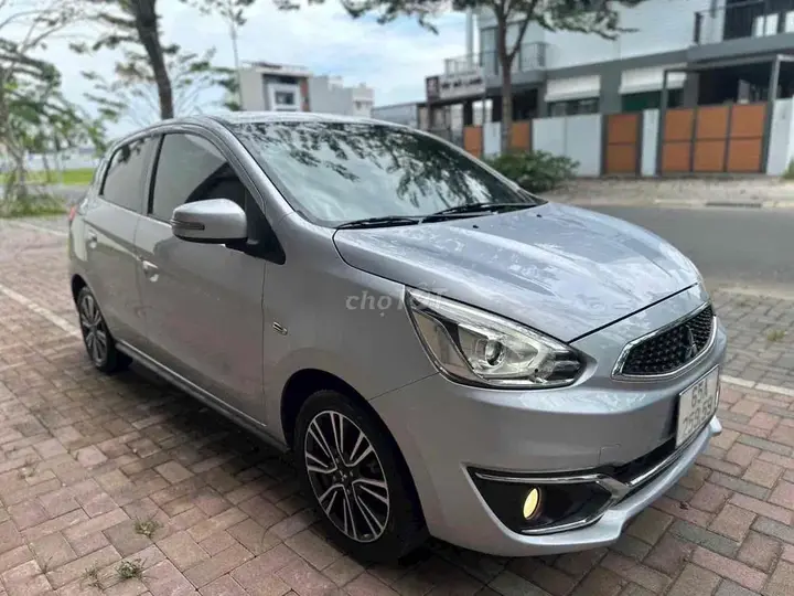 Mitsubishi Mirage 2019 photo 2