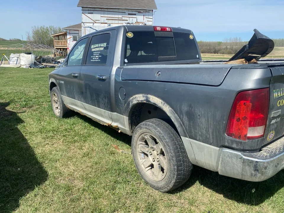 Dodge Ram 1500 2010 photo 3