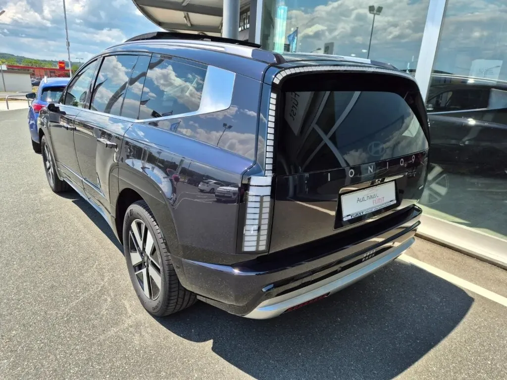 Hyundai Ioniq 9 2026 photo 3