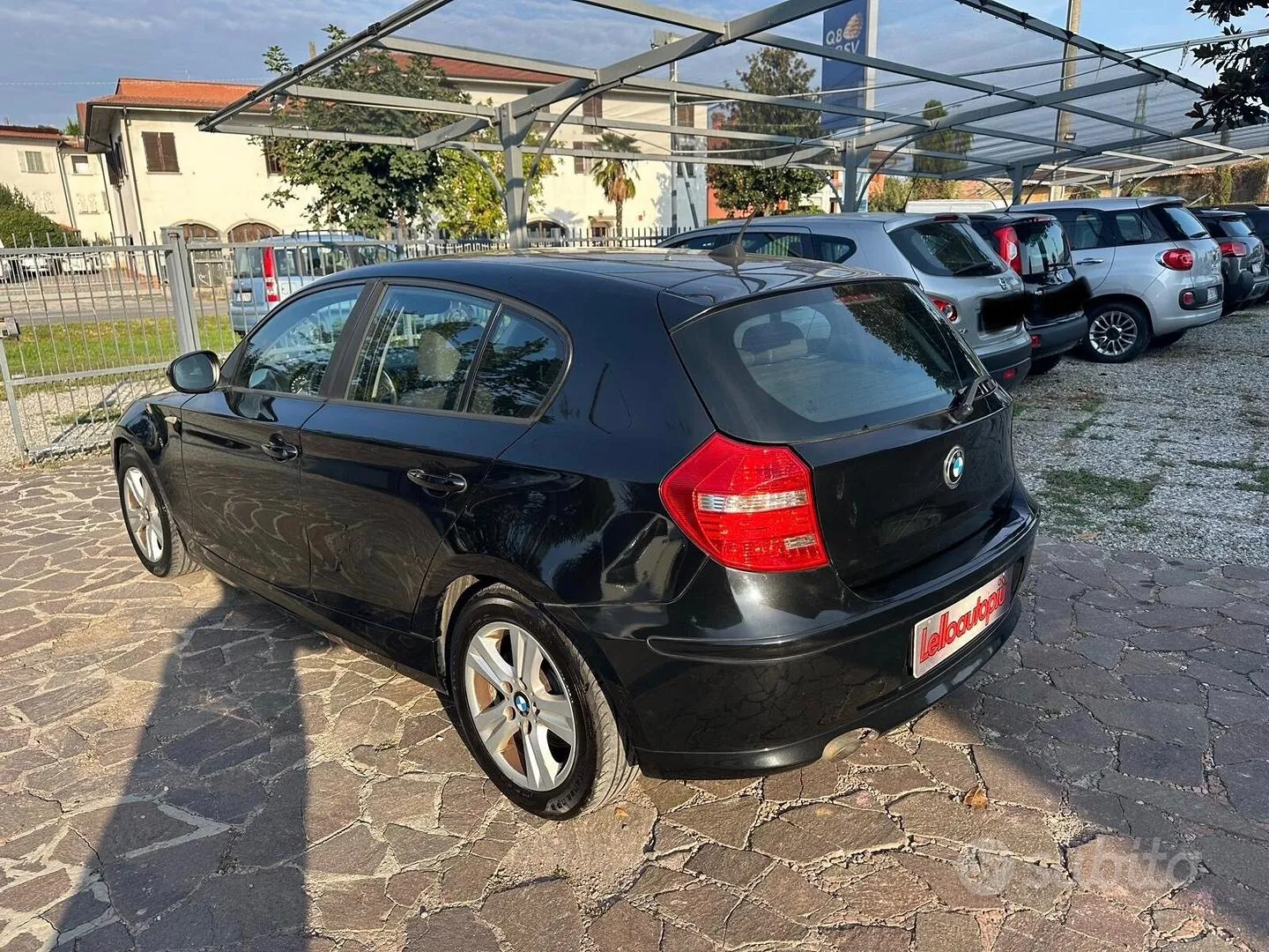 BMW 118D 2010 photo 3