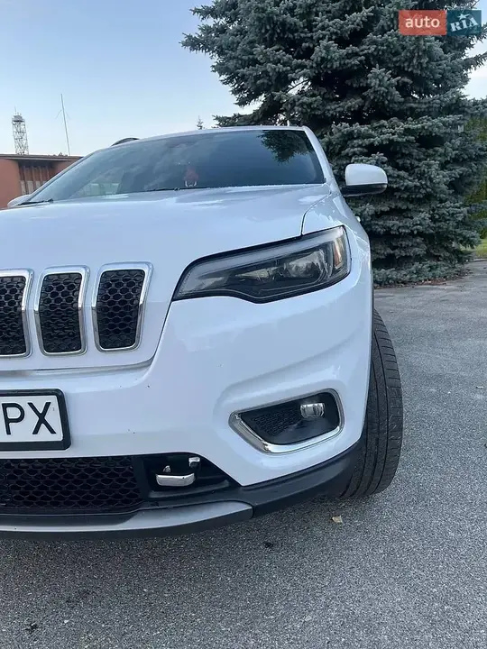 Jeep Cherokee 2022 photo 4