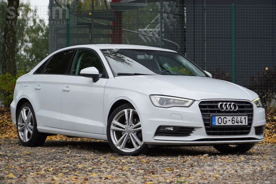 Audi A3 2015 photo 2