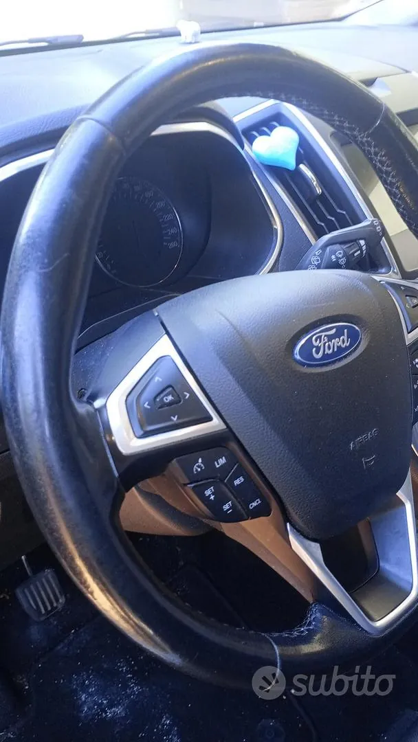 Ford S-Max 2017 photo 5
