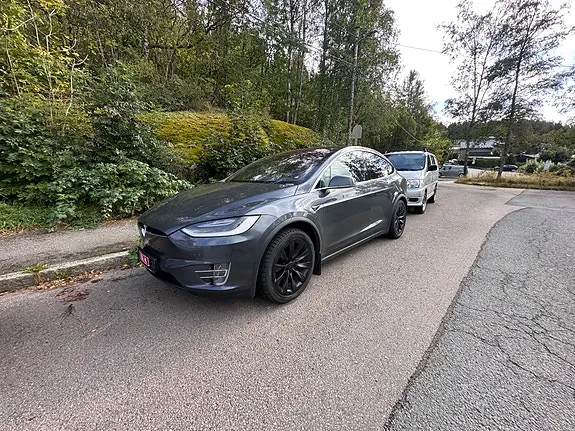 Tesla Model X 2018 photo 3