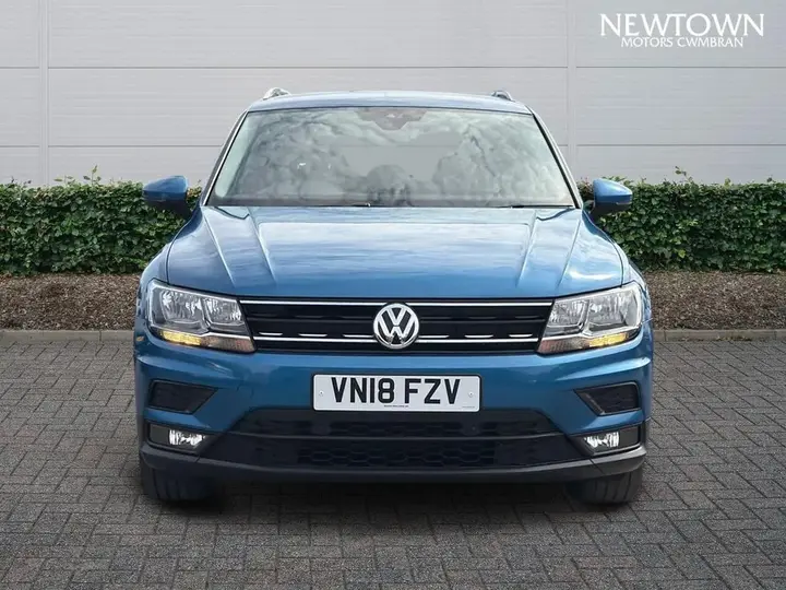 Volkswagen Tiguan 2018 photo 2