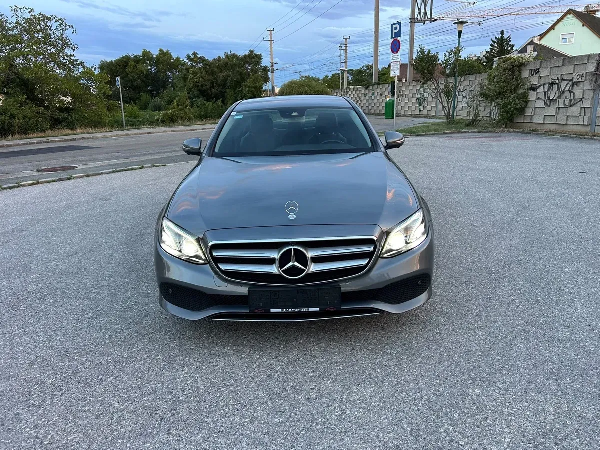 Mercedes-Benz E-Class 2016 photo 3