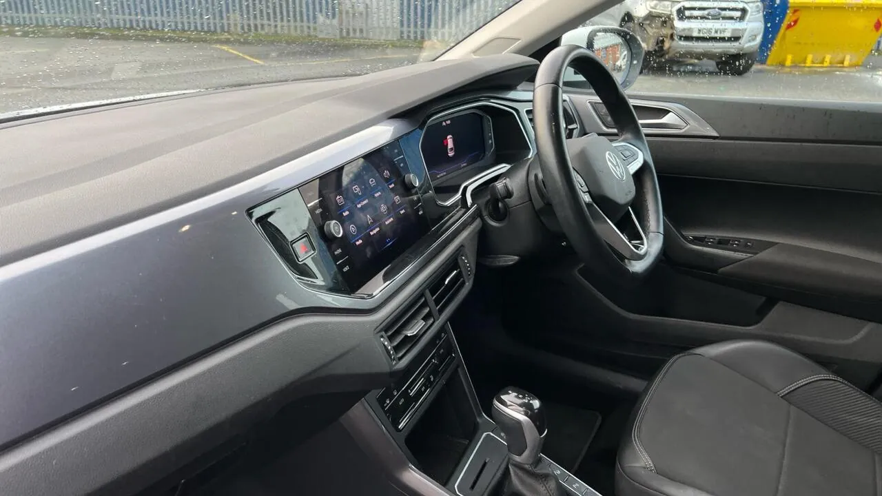 Volkswagen Taigo 2023 photo 2