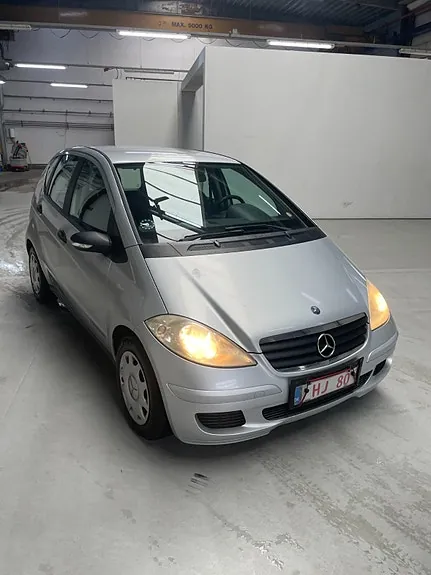 Mercedes-Benz A160 2009 photo 2