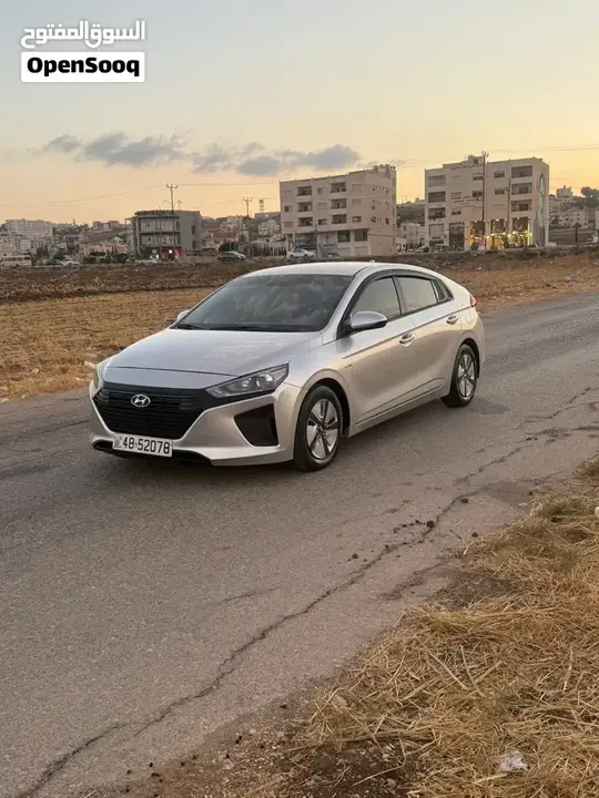 Hyundai Ioniq