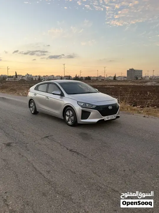 Hyundai Ioniq 2019 photo 2