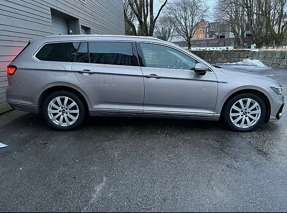 Volkswagen Passat 2020 photo 5