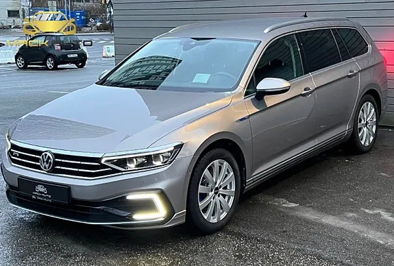 Volkswagen Passat 2020 photo 2