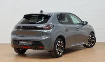 Peugeot 208 2025 photo 3