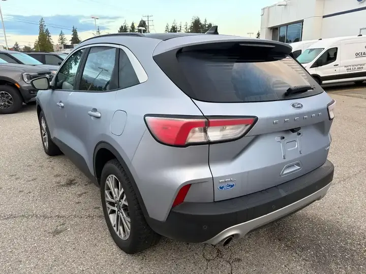 Ford Escape 2022 photo 4