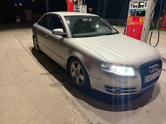 Audi A4 2006 photo 4
