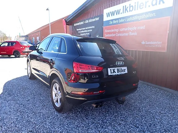 Audi Q3 2018 photo 2