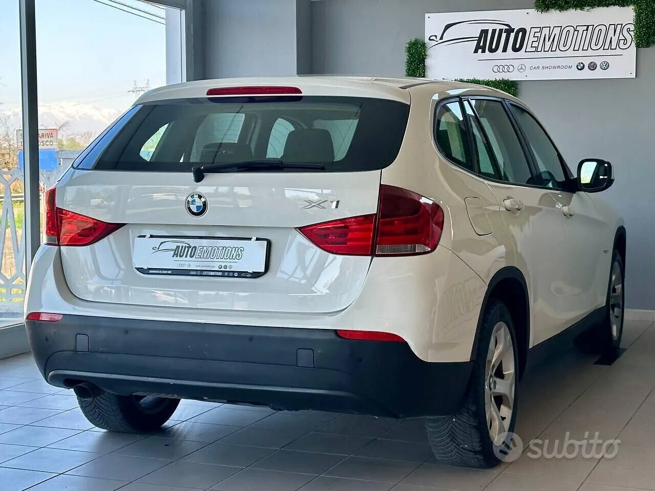 BMW X1 2012 photo 4