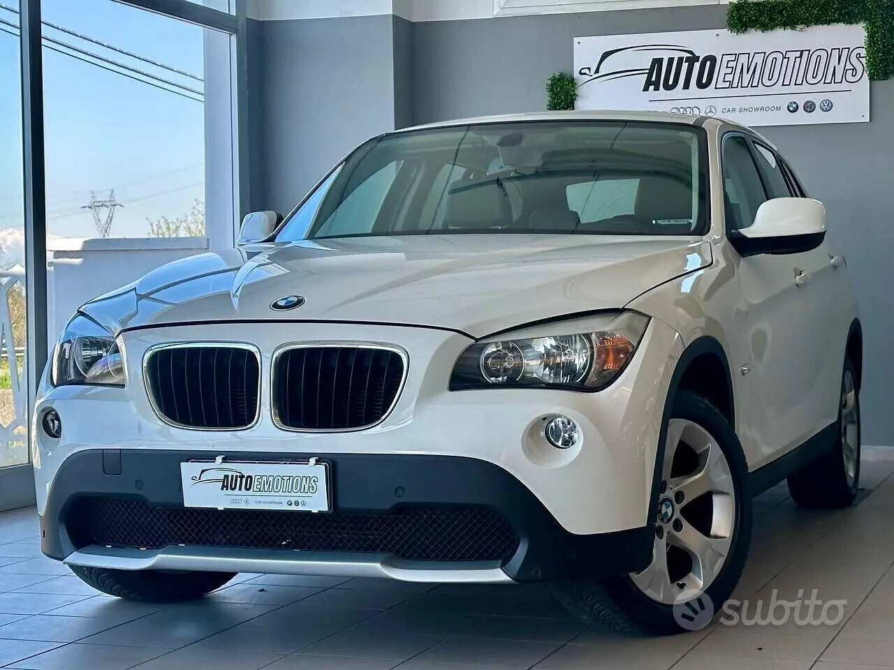 BMW X1 2012 photo 3