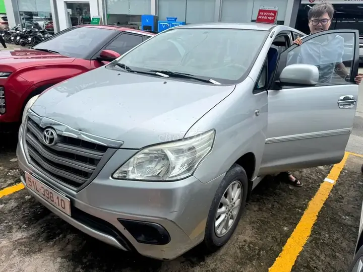 Toyota Innova 2014 photo 5