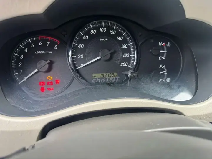 Toyota Innova 2014 photo 3