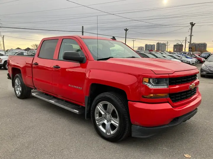Chevrolet Silverado 2018 photo 3