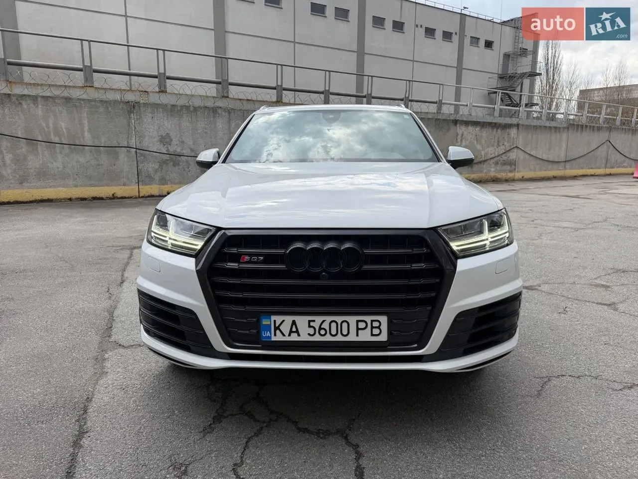 Audi Q7 2016 photo 4
