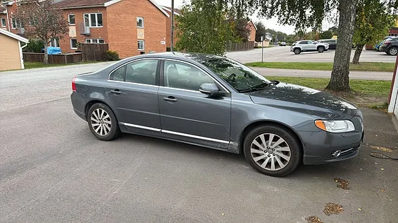 Volvo S80 2012 photo 2