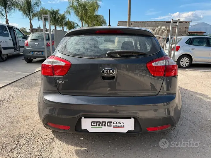 Kia Rio 2014 photo 4