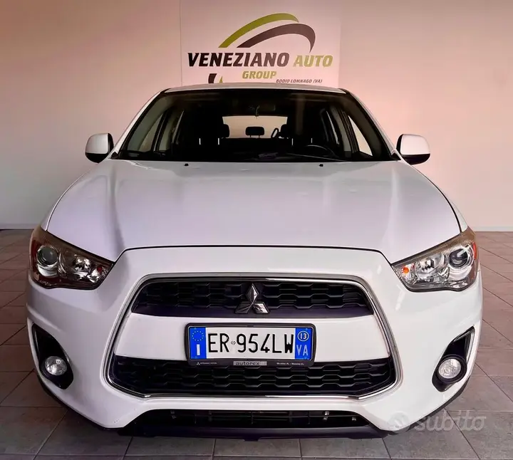 Mitsubishi Asx 2013 photo 2