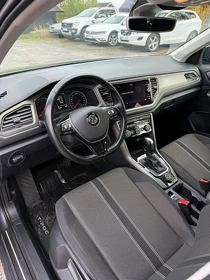 Volkswagen T-Roc 2020 photo 4