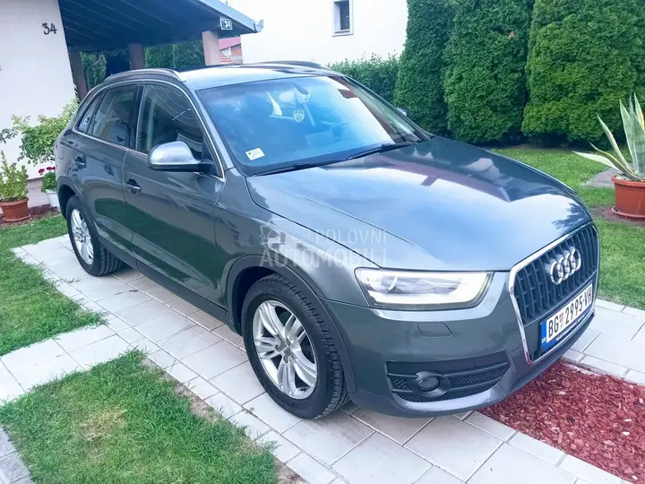 Audi Q3 2011 photo 3