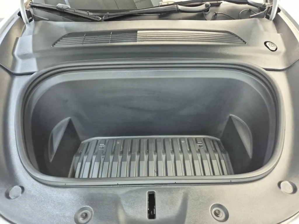 Tesla Model Y 2021 photo 5