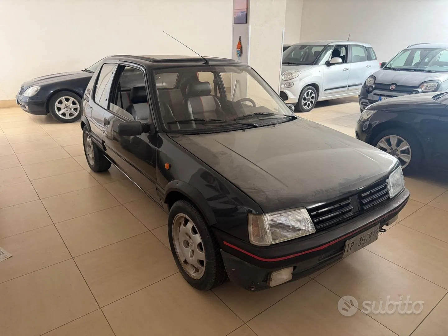 Peugeot 205