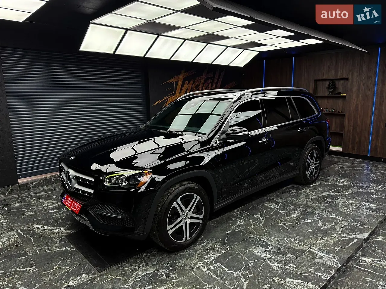 Mercedes-Benz Gls-Class 2019 photo 2