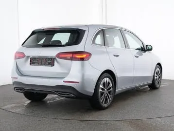 Mercedes-Benz B-Class 2025 photo 2