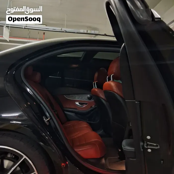 Mercedes-Benz C-Class 2019 photo 3