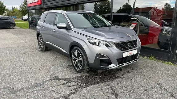 Peugeot 5008 2018 photo 4