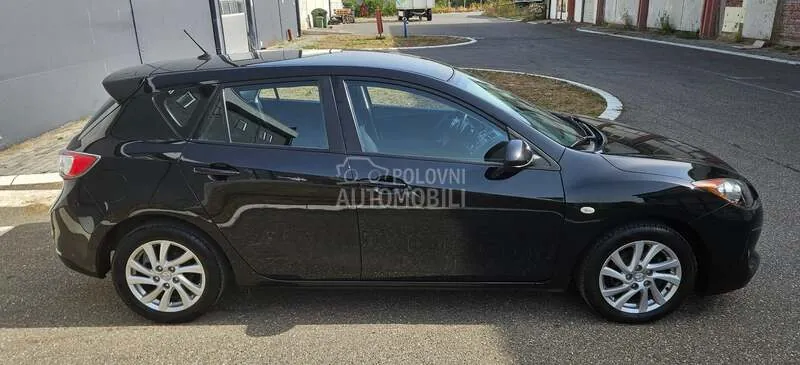Mazda 3 2012 photo 4