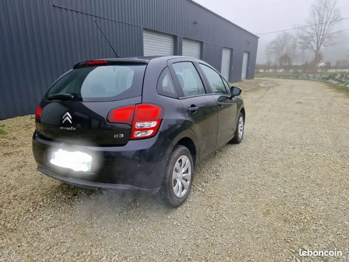 Citroen C3 2010 photo 3