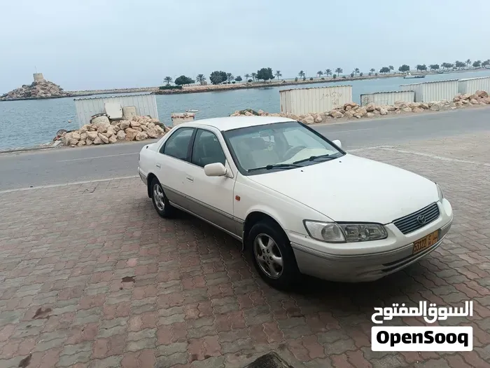 Toyota Camry 2000 photo 3