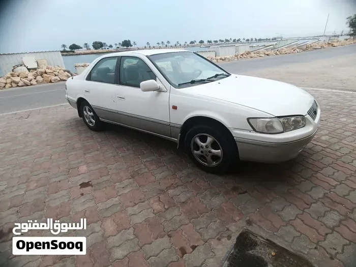 Toyota Camry 2000 photo 4