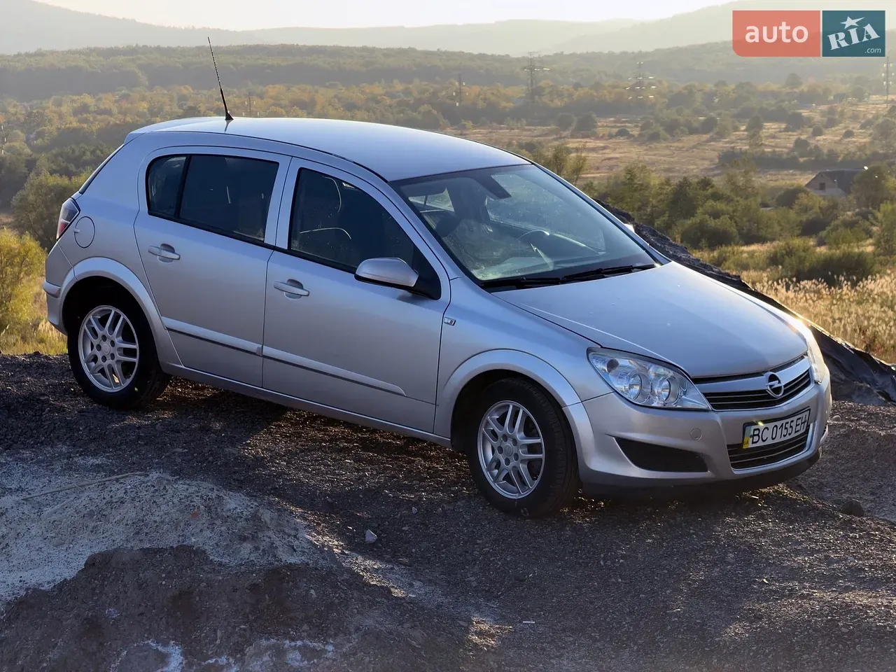 Opel Astra 2009 photo 4