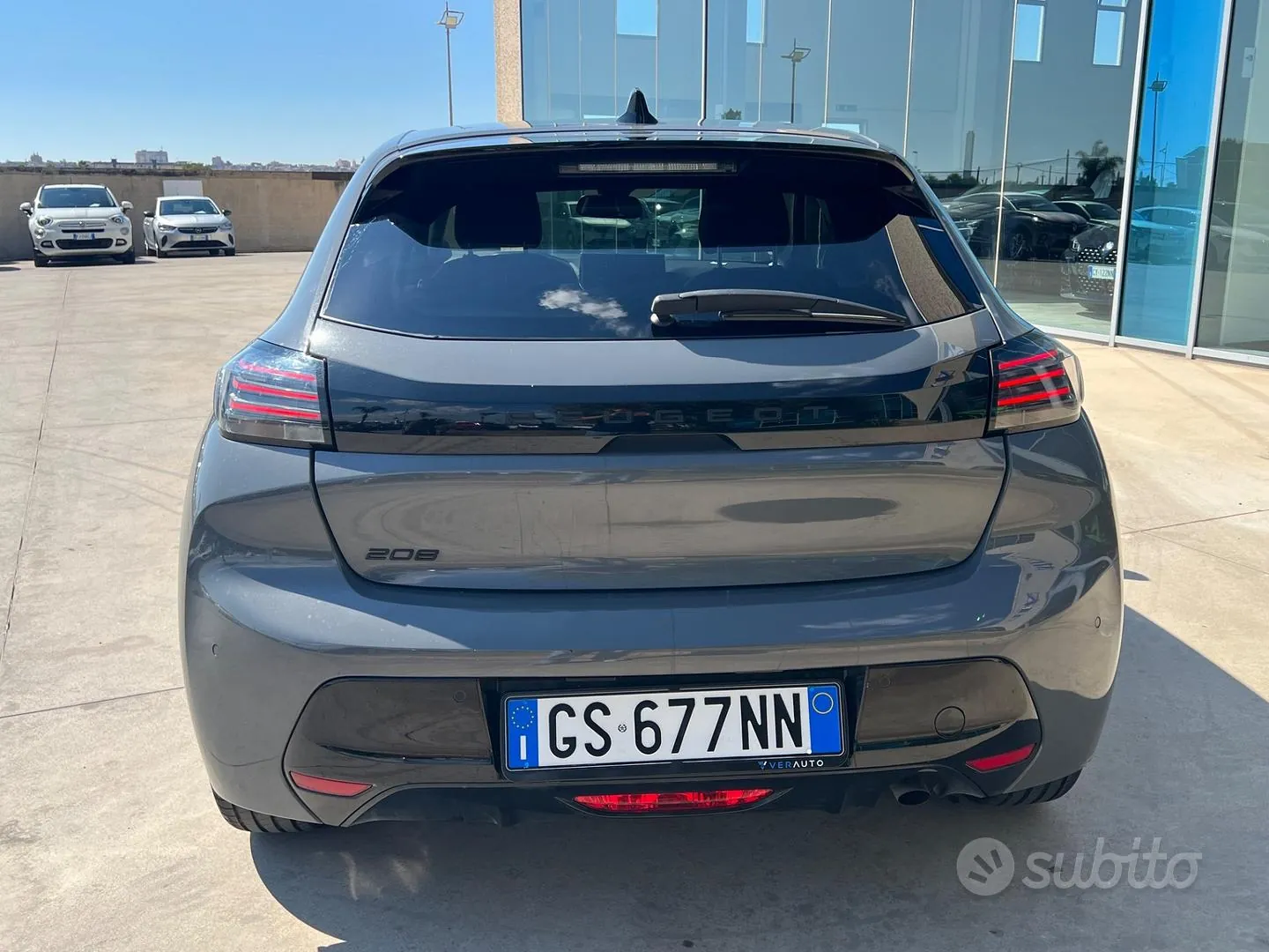 Peugeot 208 2024 photo 4