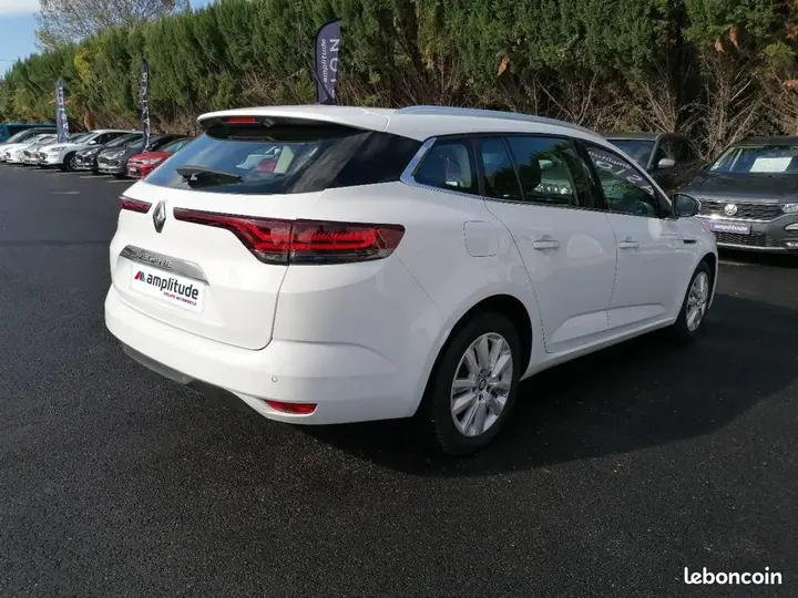 Renault Megane 2023 photo 5