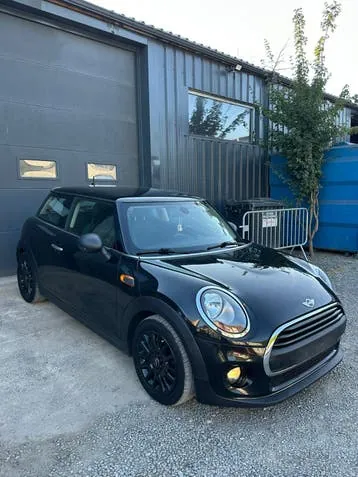 Mini One 2016 photo 2