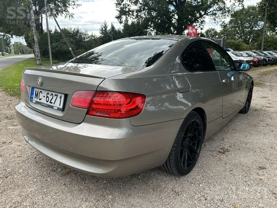 BMW 325 2007 photo 5