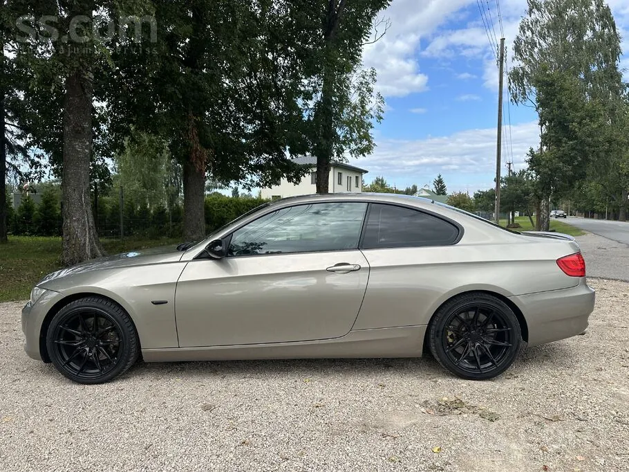 BMW 325 2007 photo 2